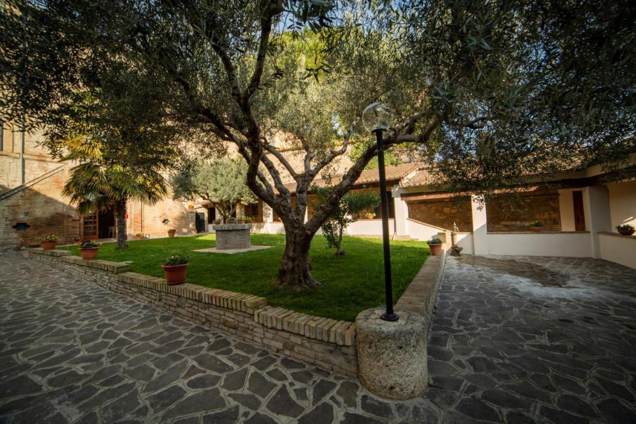 Il Monastero Di Bevagna Exterior foto