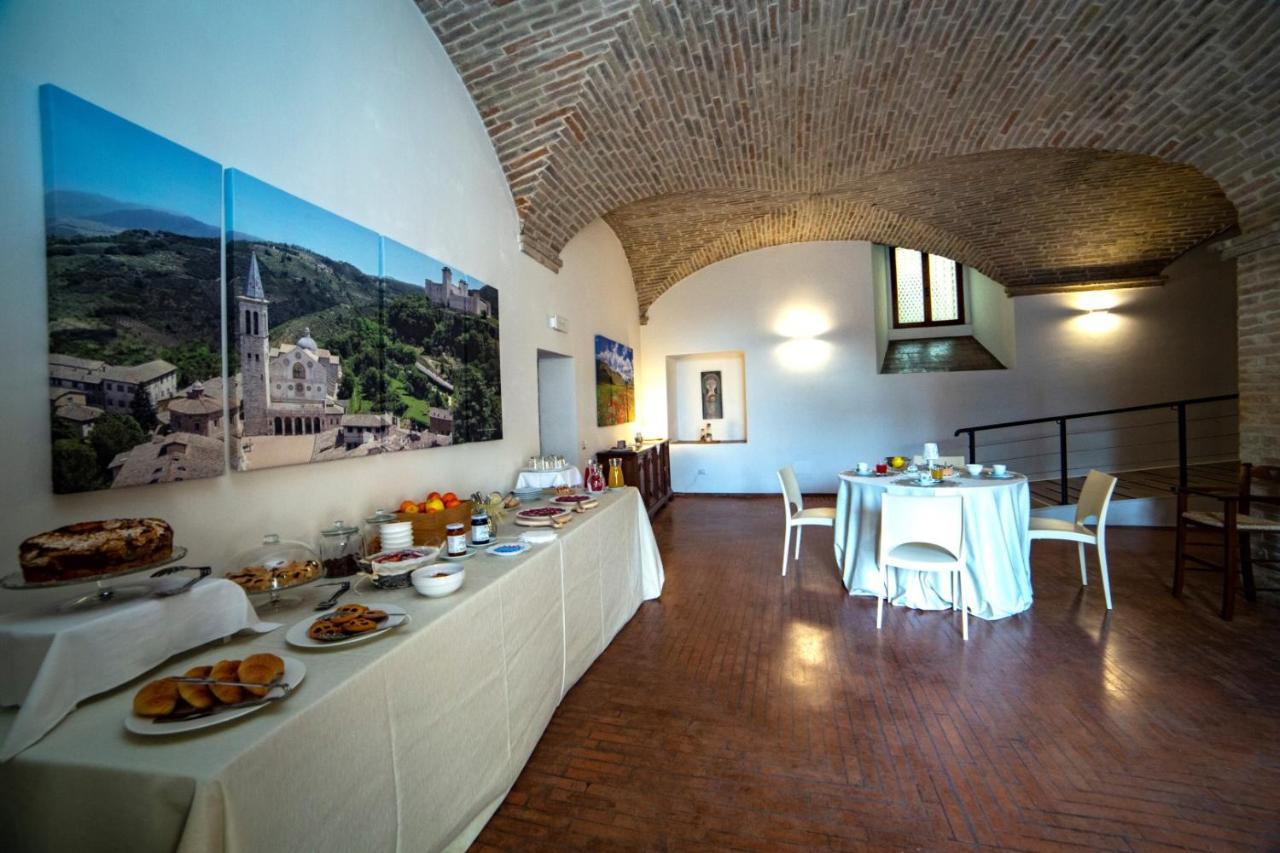 Il Monastero Di Bevagna Exterior foto